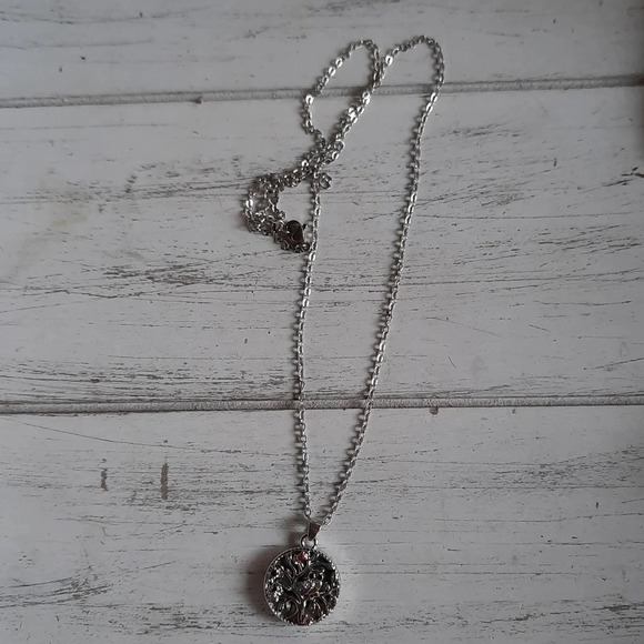 Owl Tree of Life Pendant Necklace Silver - Picture 3 of 3